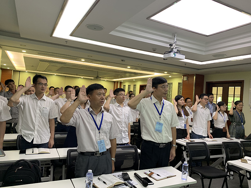 精益管理正式啟動，宣誓中