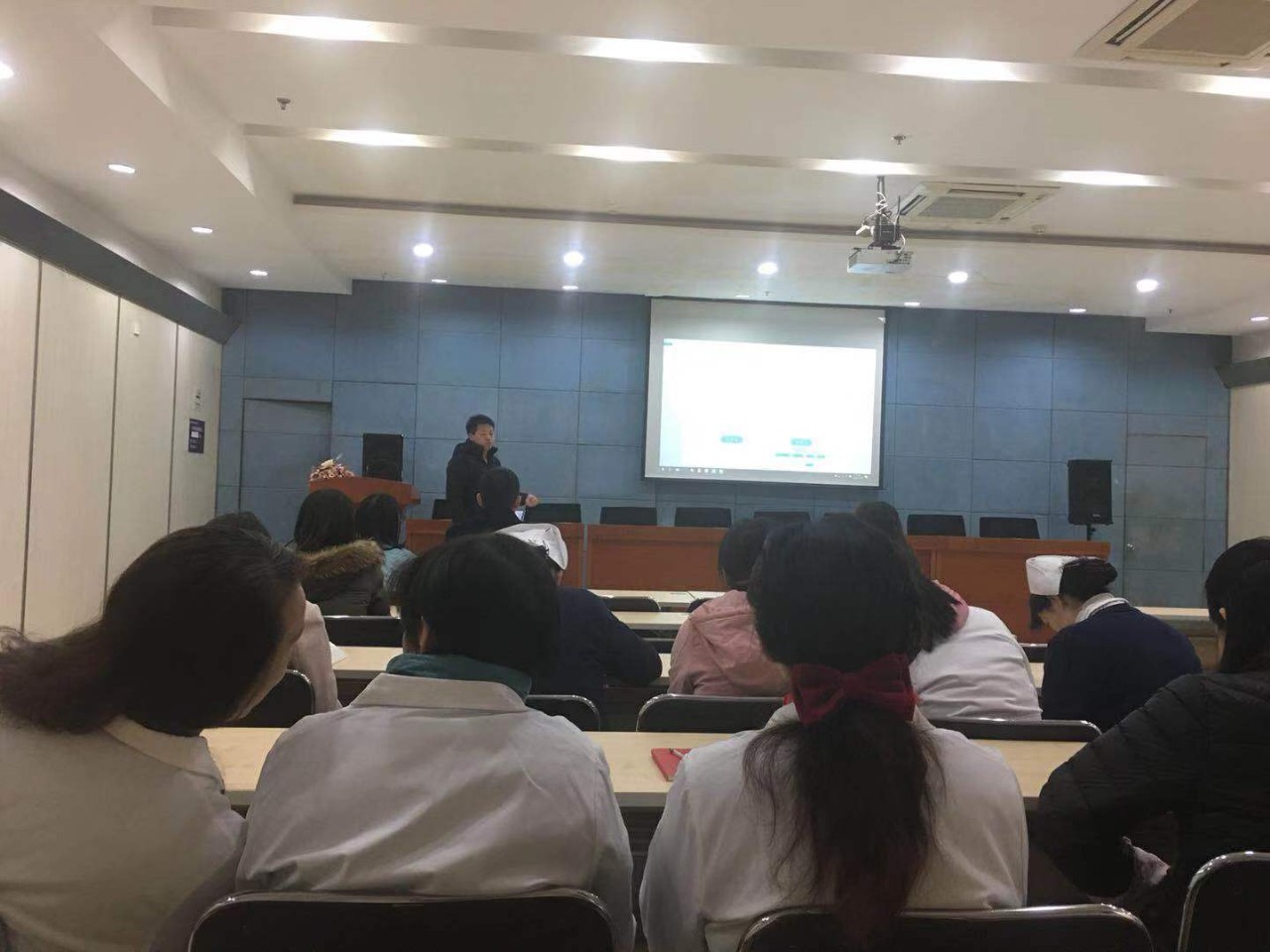 武漢馬應龍醫(yī)院精益醫(yī)療第八期