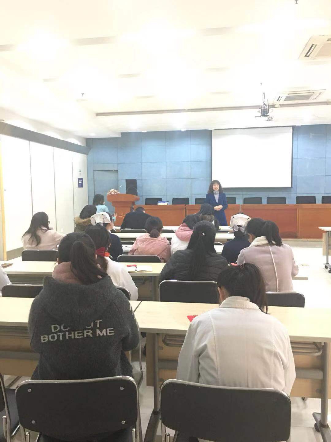 武漢馬應龍醫(yī)院精益醫(yī)療第八期